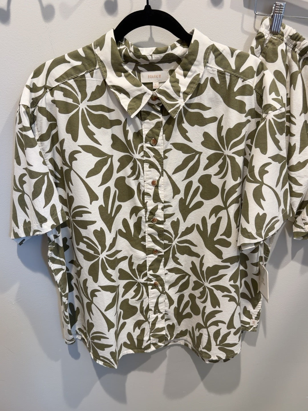 Roark Costa short sleeve button shirt in dusty olive leaf print