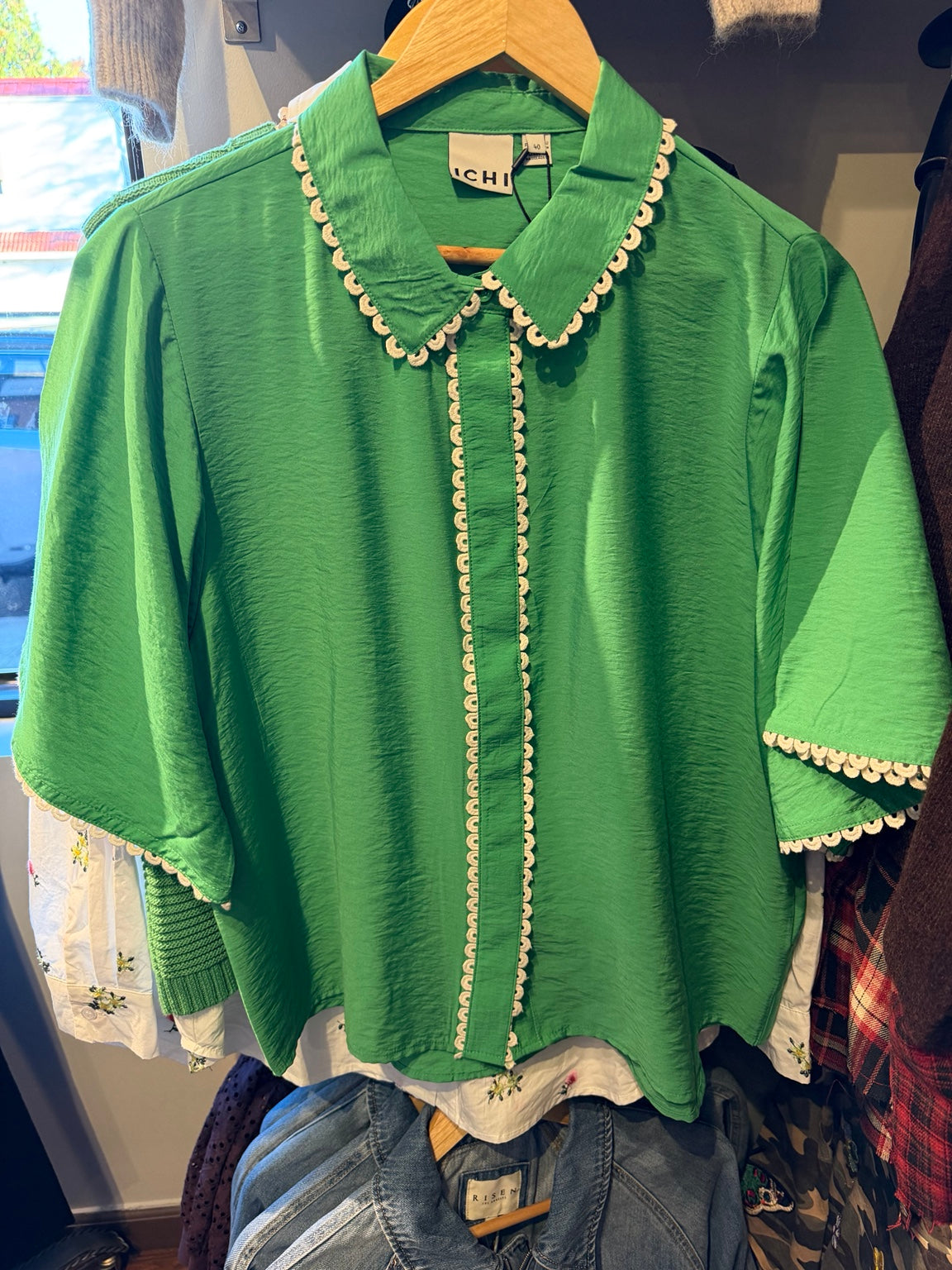 Ichi green blouse with white scalloped trim