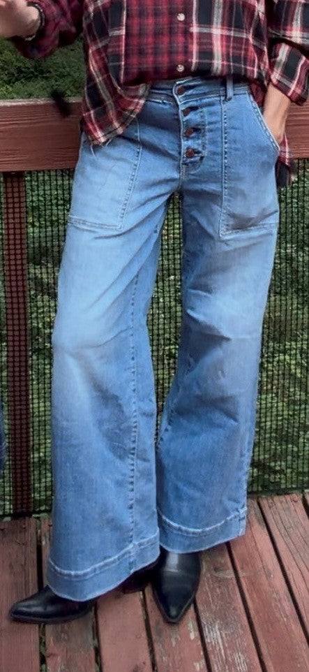 Level 99 - Camille Exposed-Button Wide-Leg Jeans