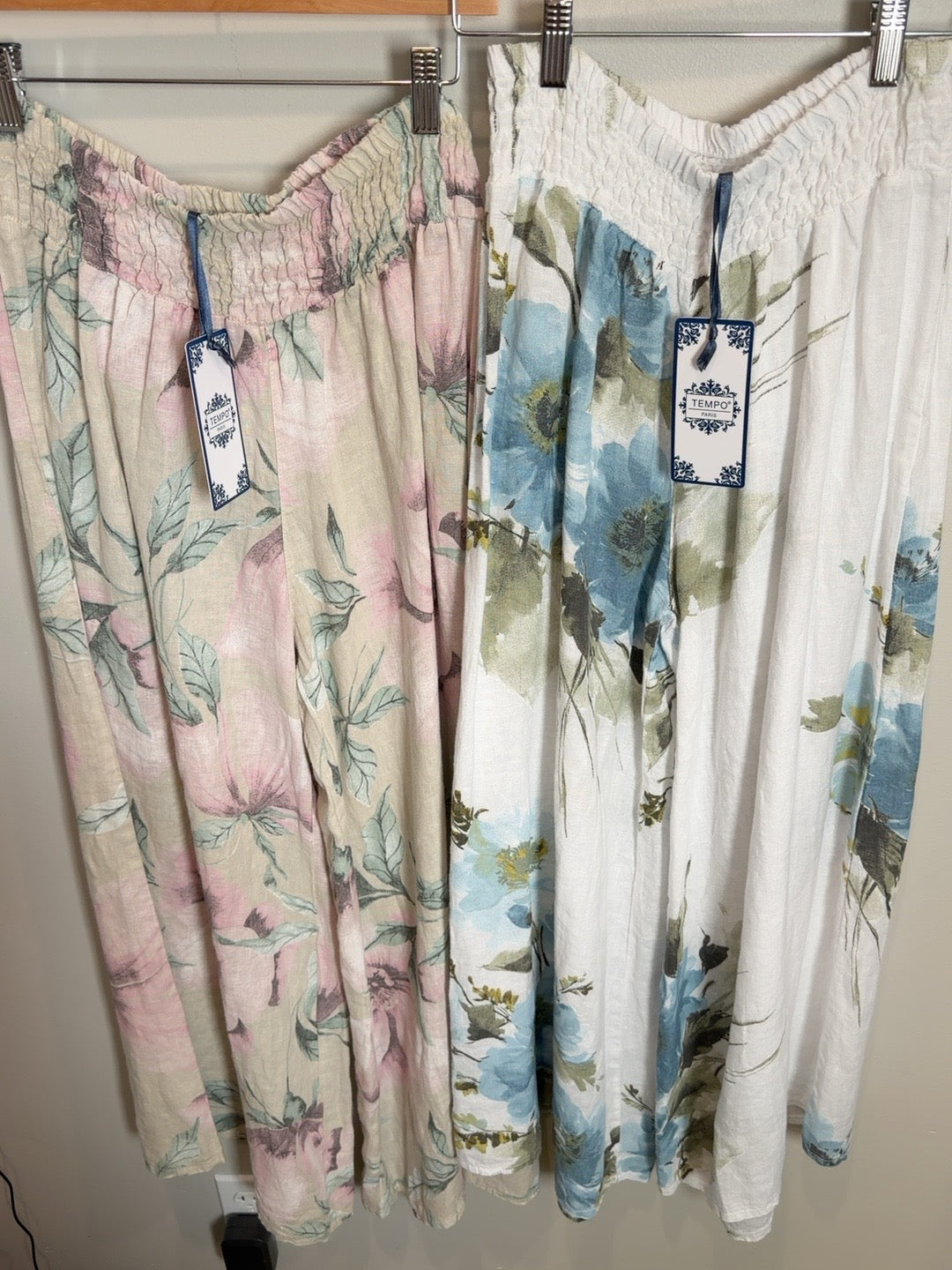 Tempo Paris smocked print pants blue floral pattern on right